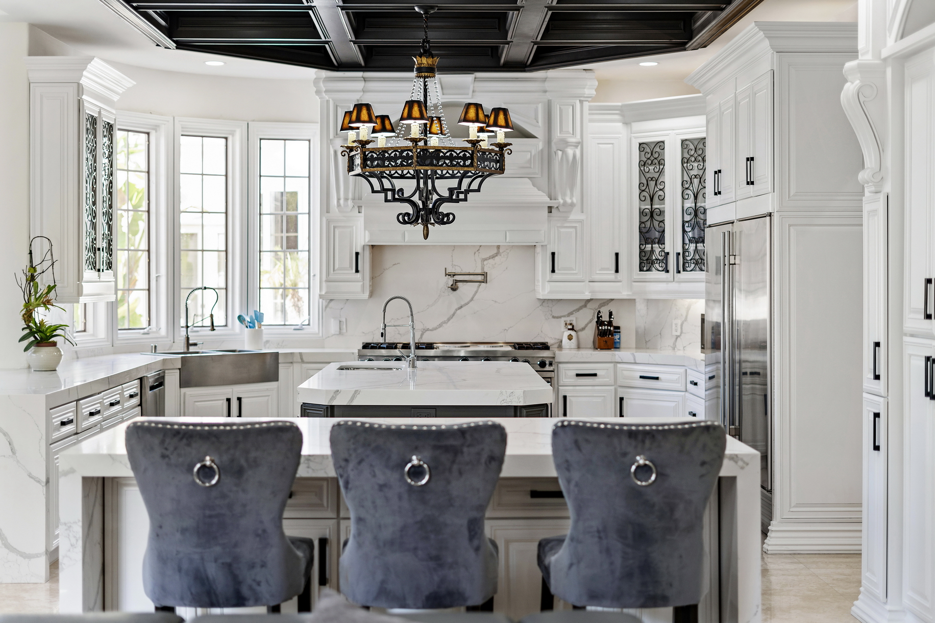 Trim, Baseboard & Molding Painting Services Trim, Baseboard & Molding Painting Services